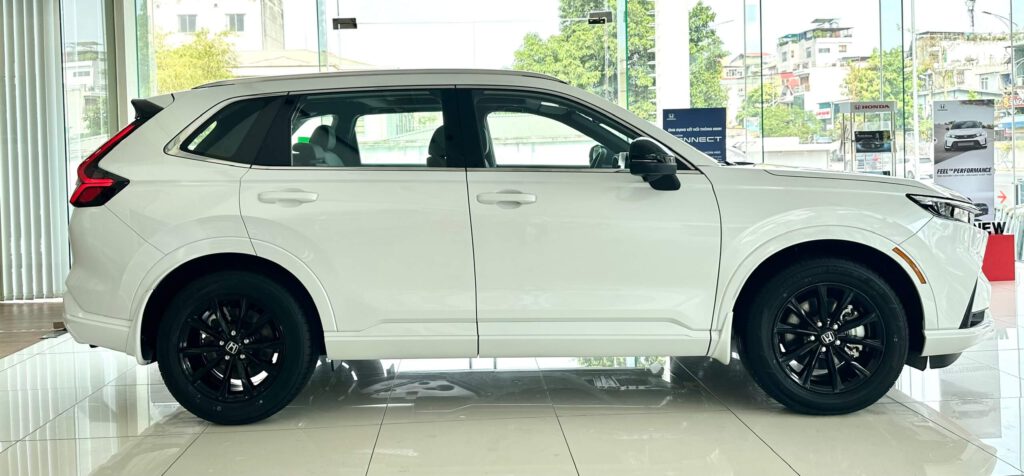 ngoại thất Honda Crv 2024 Hybrid màu trắng (13)